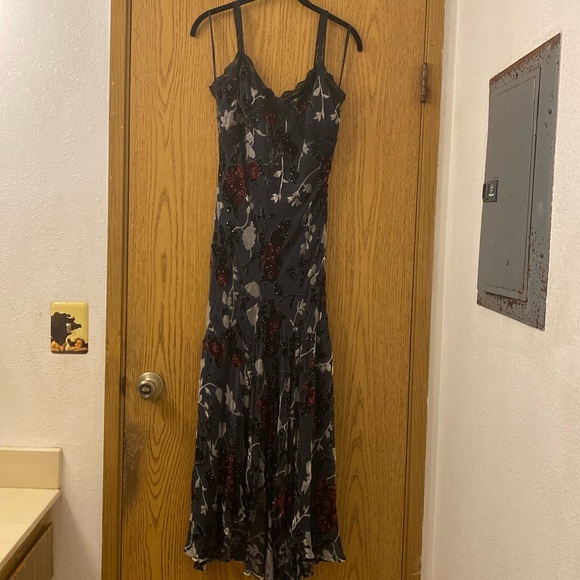 Floral maxi dress - Picture 1 of 8